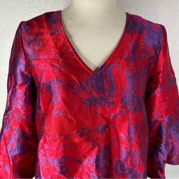 Tuckernuck Size XS Red Purple Raspberry Jacquard Blouse - Picture 4 of 10